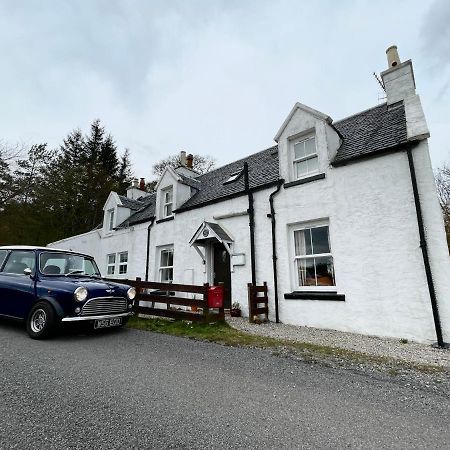 1 Keepers Cottage Skeabost Bridge Isle Of Skye ภายนอก รูปภาพ